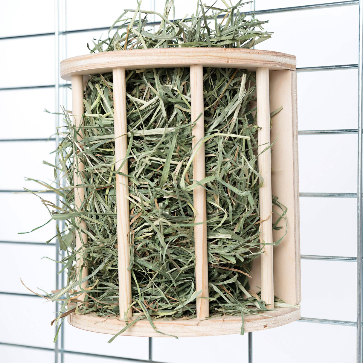 Tiny Paws Small Hay Manger For Habitats
